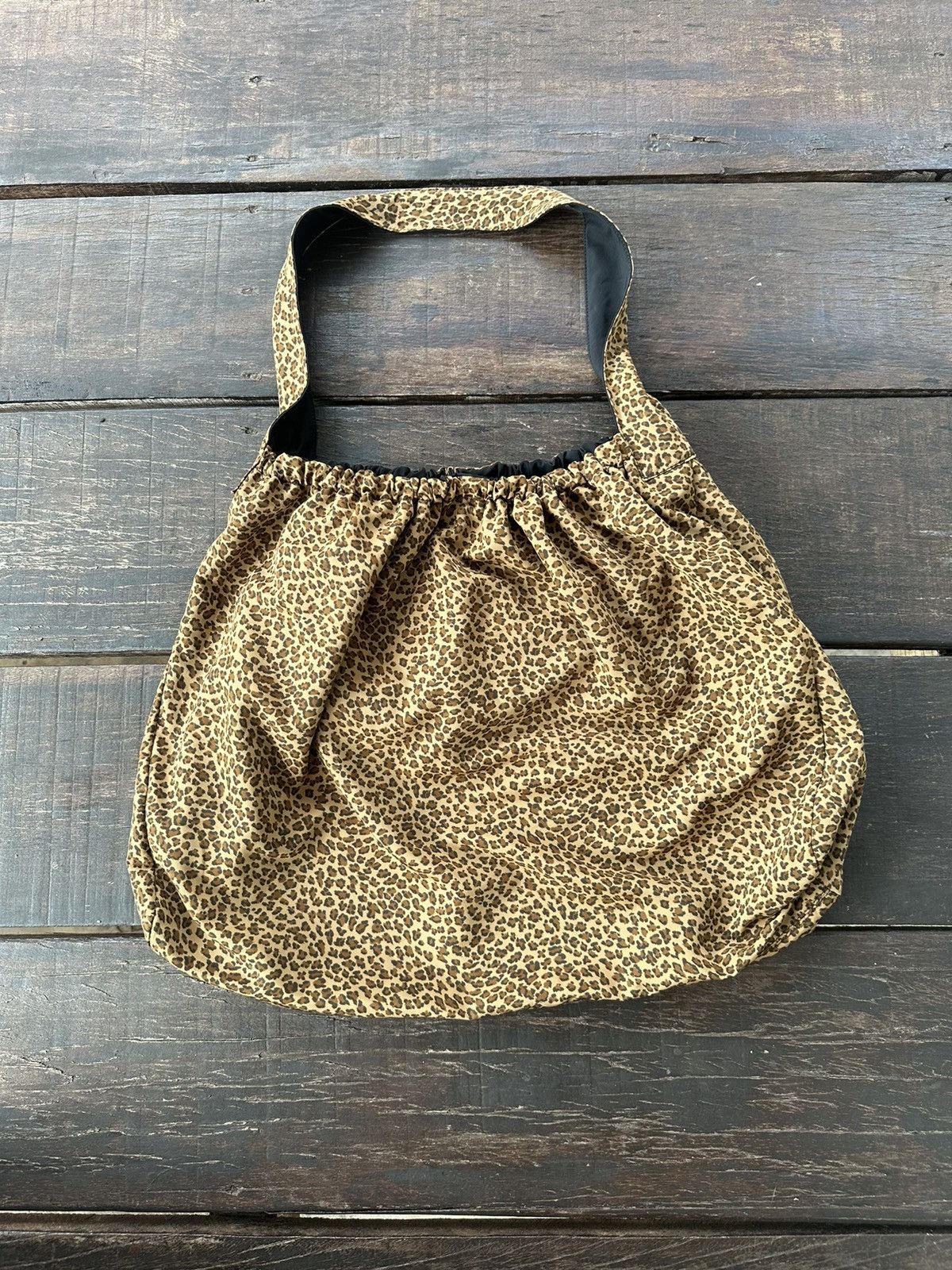 Bottega veneta Leopard riversible shoulder bag